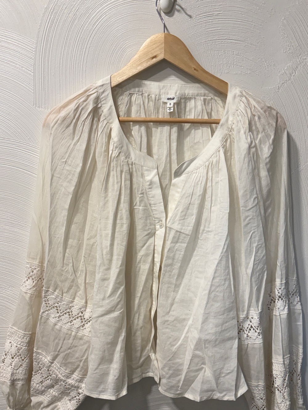 aerie Cream Lace-Trim Button Front Peasant Blouse Semi Cropped Style